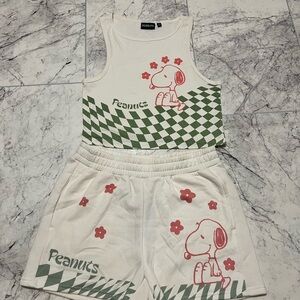 Peanuts Cream Tank Top